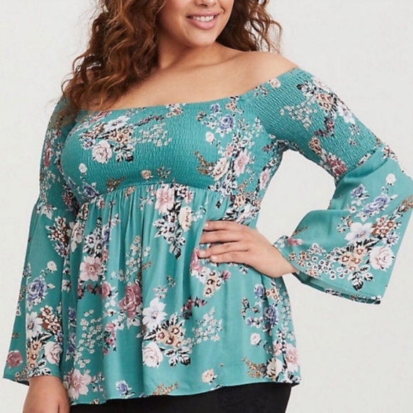 NWT Torrid Floral Off Shoulder Babydoll Blouse - Picture 3 of 6